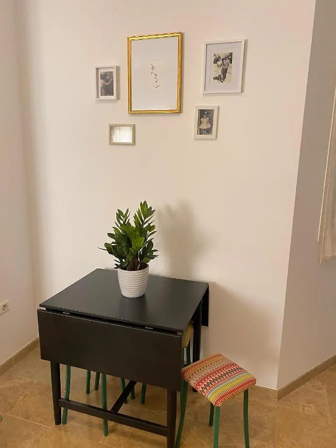 Ferienwohnung Private Terrace & Free Parking Málaga Apartment